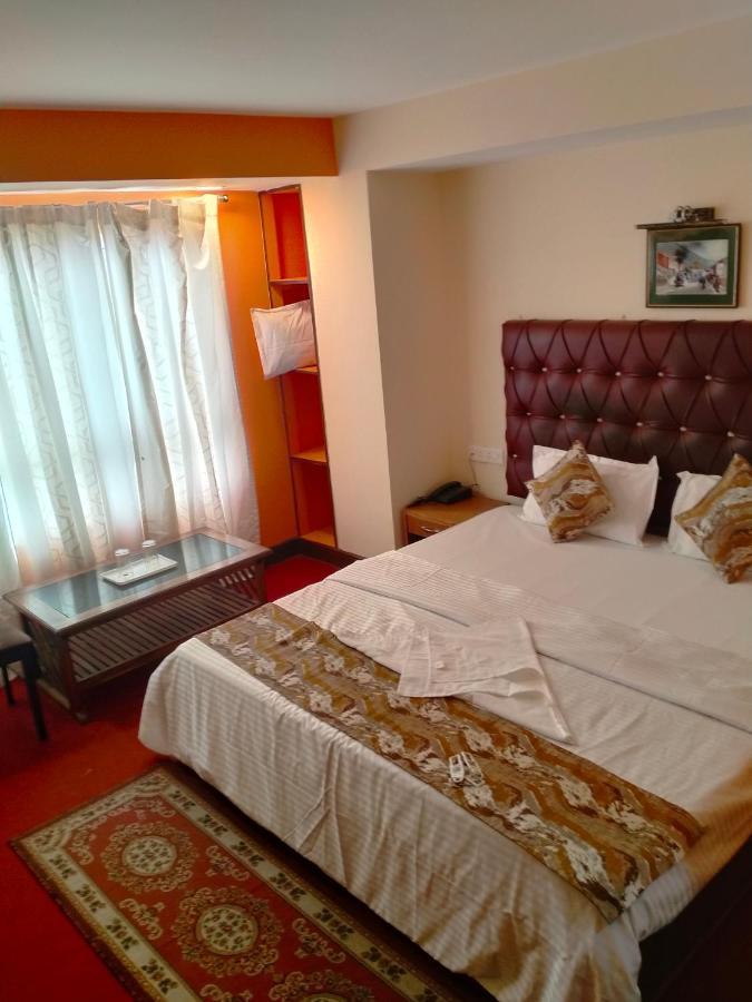 Oyo 12370 Royal Sarava 호텔 다르질링 외부 사진